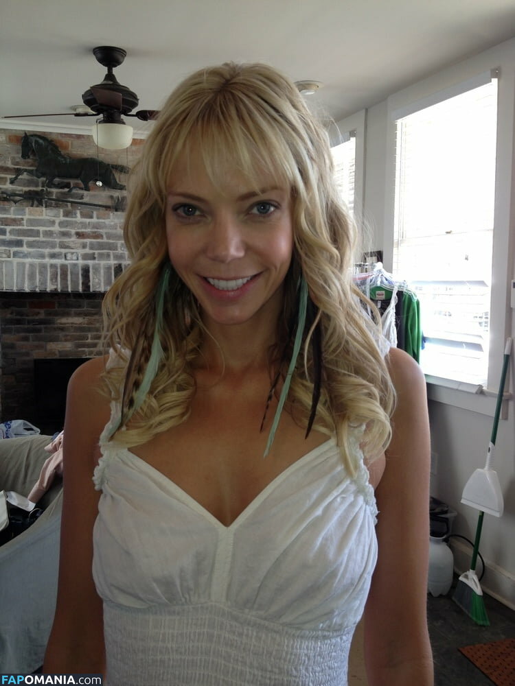 Riki Lindhome Nudo Foto trapelata #4
