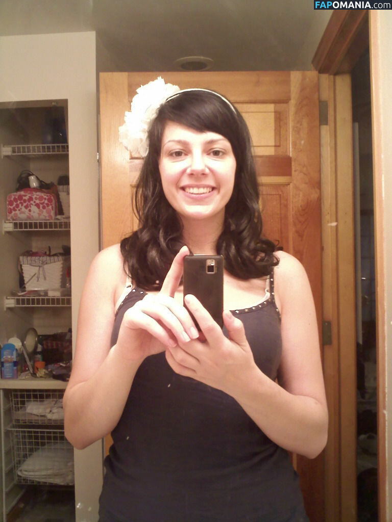 Sally Hager Nudo Foto trapelata #17