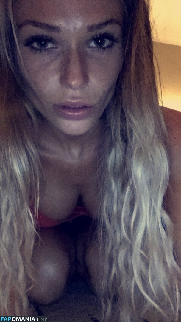 Samantha Hoopes Nudo Foto trapelata #123