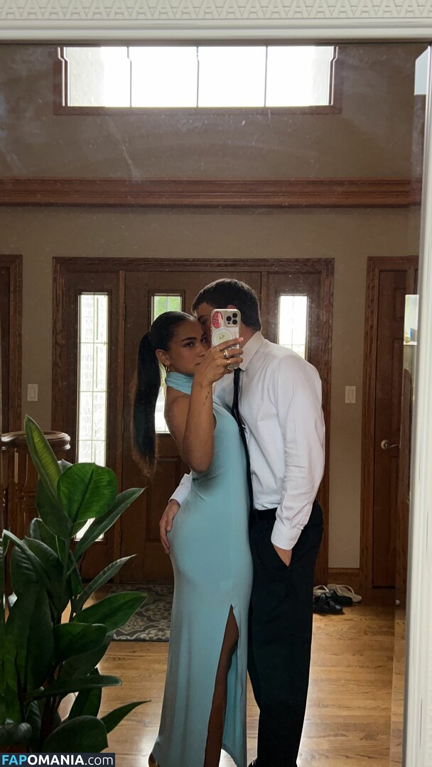 Sienna Mae Gomez / sienna_mae / siennamaegomez Nudo OnlyFans  Foto trapelata #862