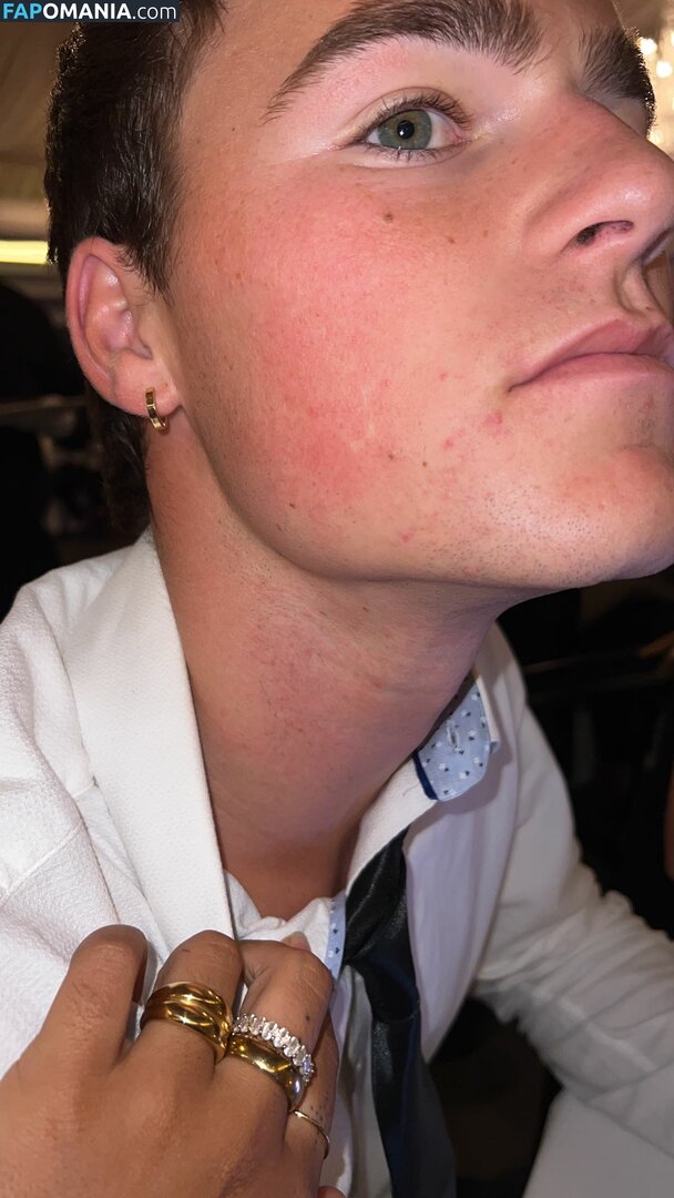 Sienna Mae Gomez / sienna_mae / siennamaegomez Nudo OnlyFans  Foto trapelata #863