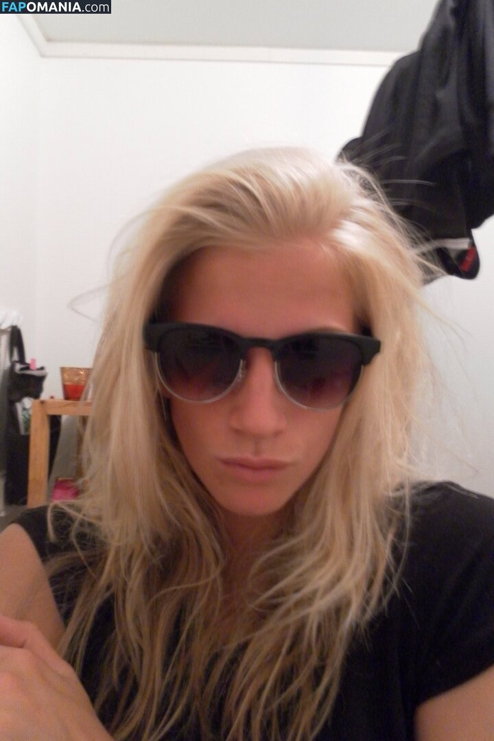 Sofia Jakobsson Nudo Foto trapelata #135