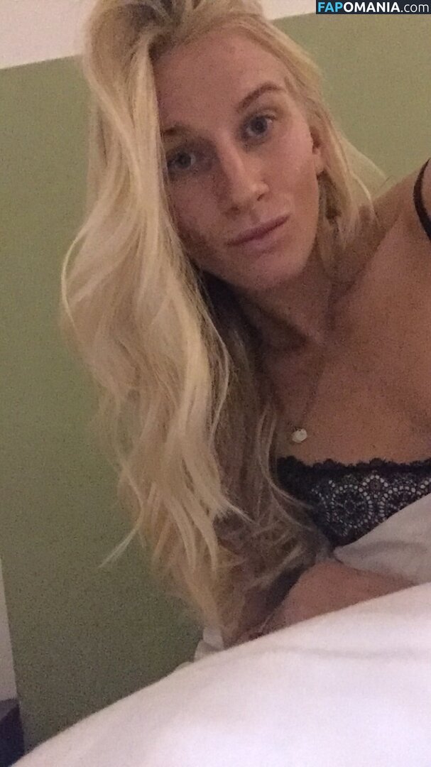 Sofia Jakobsson Nudo Foto trapelata #194