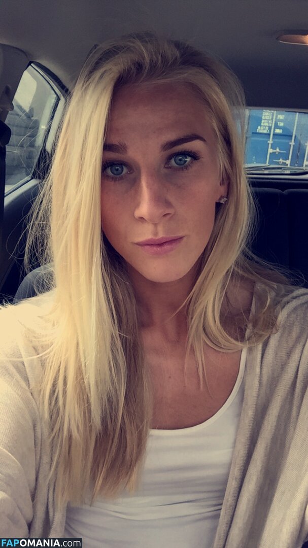 Sofia Jakobsson Nudo Foto trapelata #295