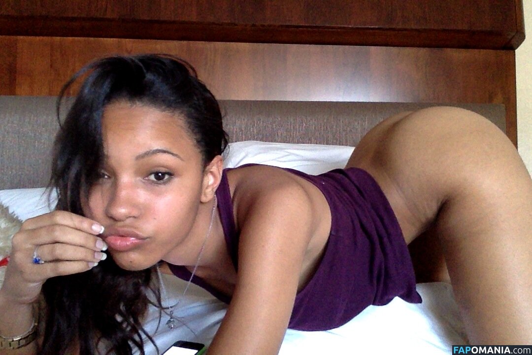 Staci Lyon Nudo Foto trapelata #14