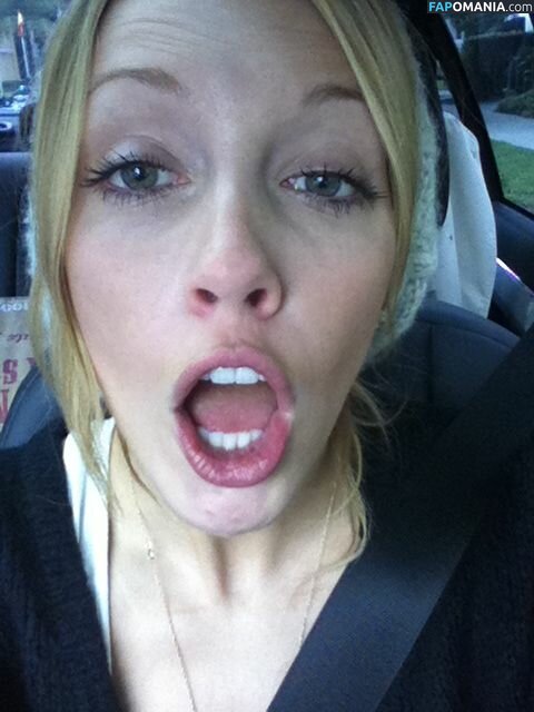 Suki Waterhouse Nudo Foto trapelata #26
