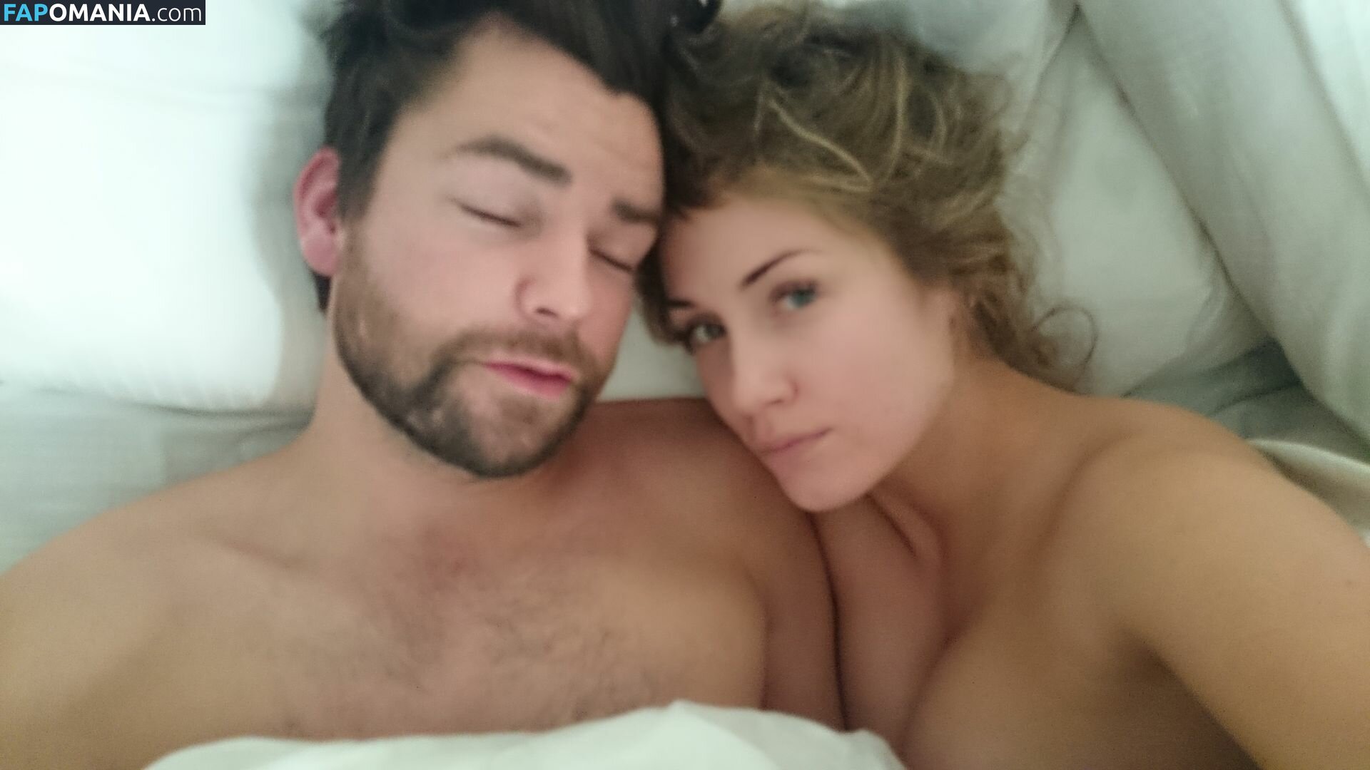 Tone Damli Nudo Foto trapelata #4