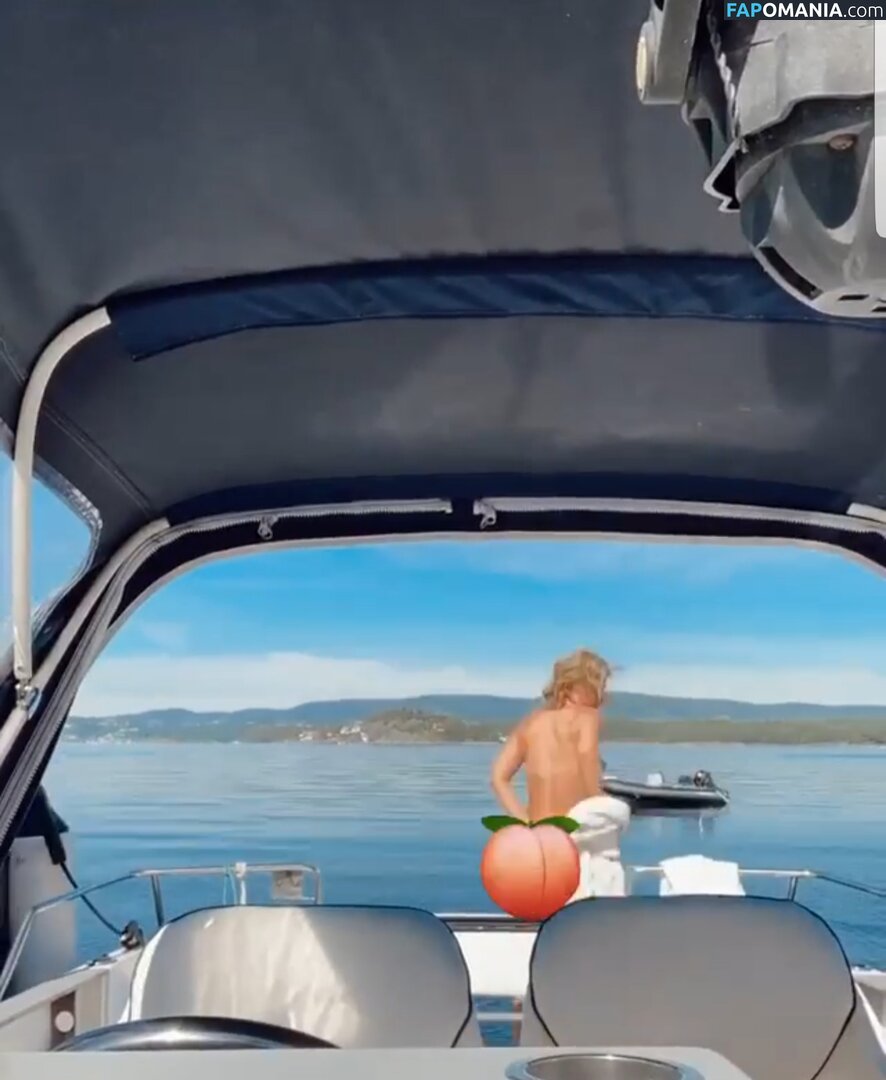 Tone Damli Nudo Foto trapelata #22