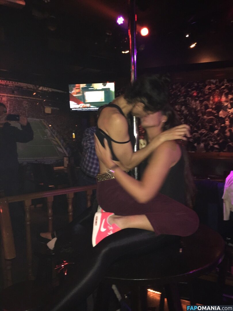 Vick Hope Nudo Foto trapelata #247