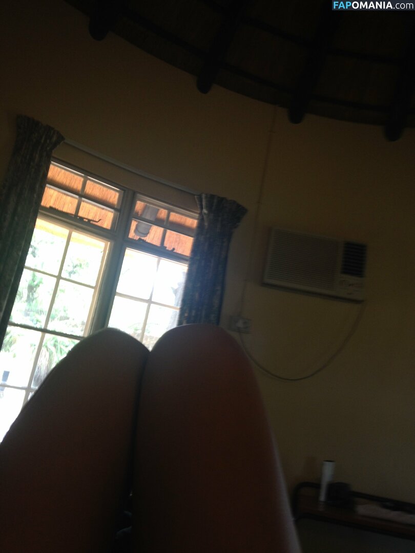 Vick Hope Nudo Foto trapelata #261