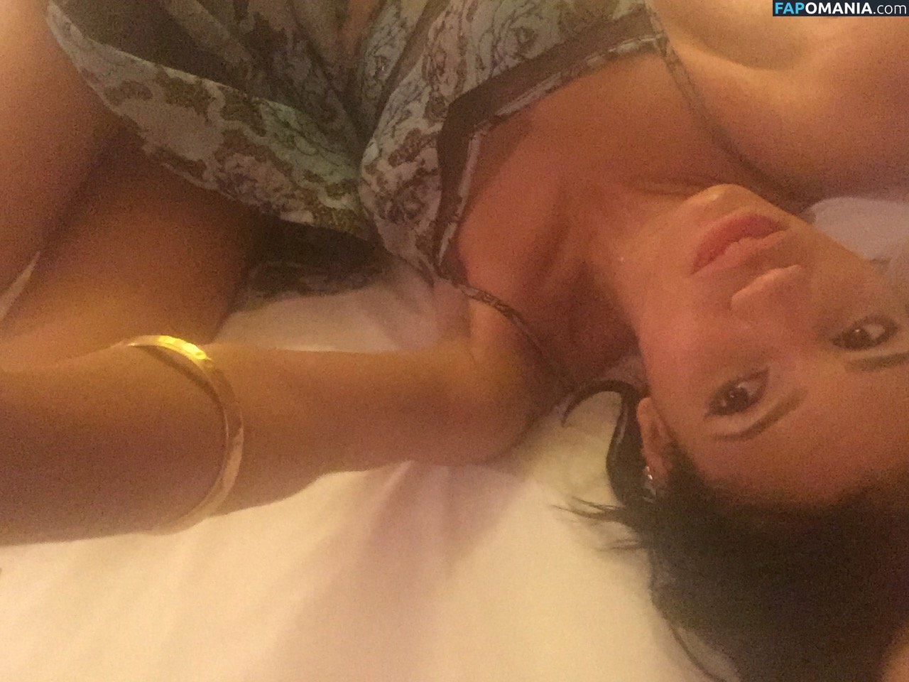 Vick Hope Nudo Foto trapelata #284