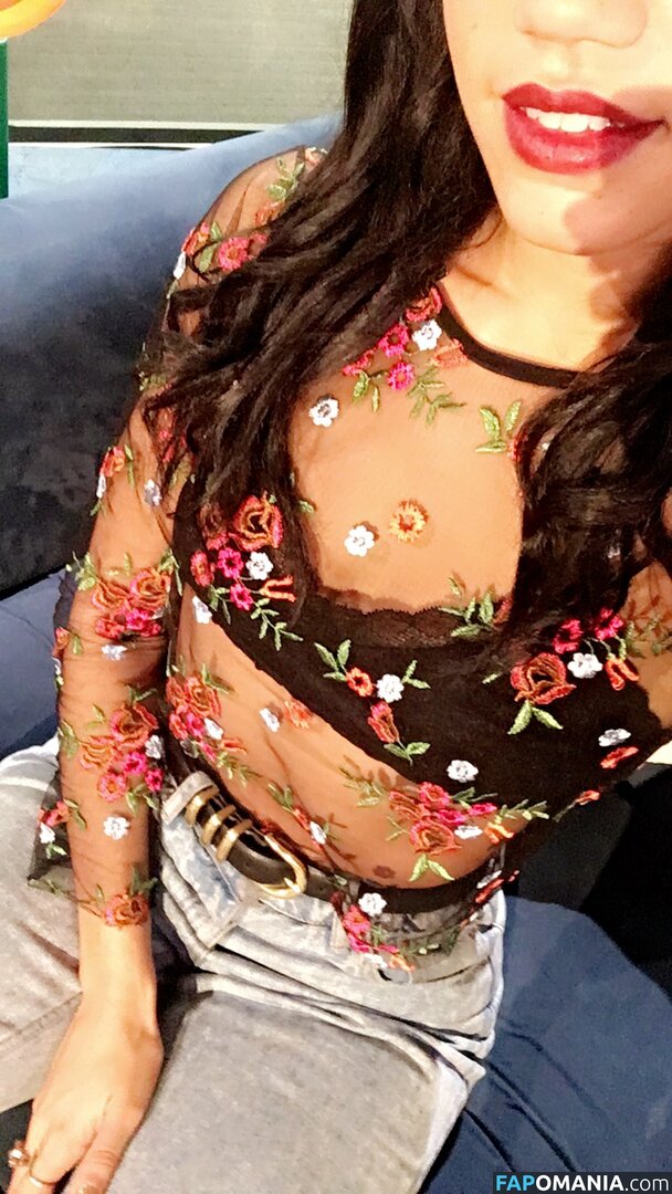 Vick Hope Nudo Foto trapelata #341