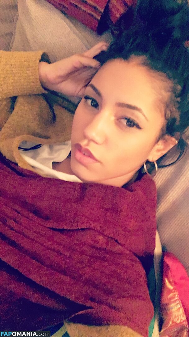 Vick Hope Nudo Foto trapelata #344