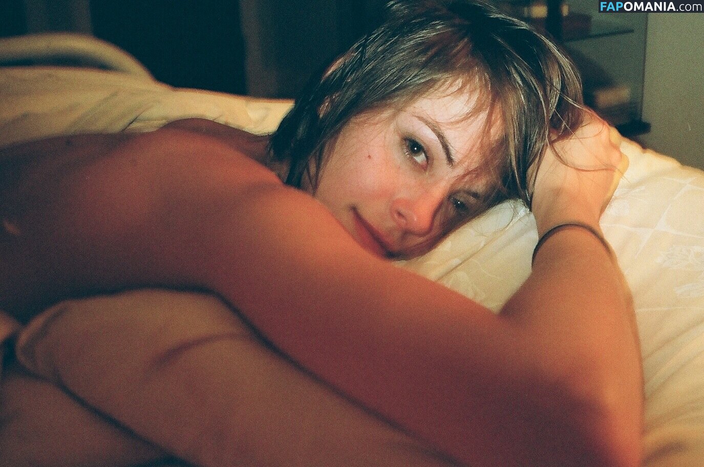 Willa Holland Nudo Foto trapelata #13