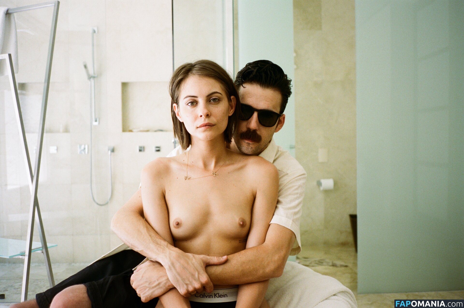 Willa Holland Nudo Foto trapelata #35