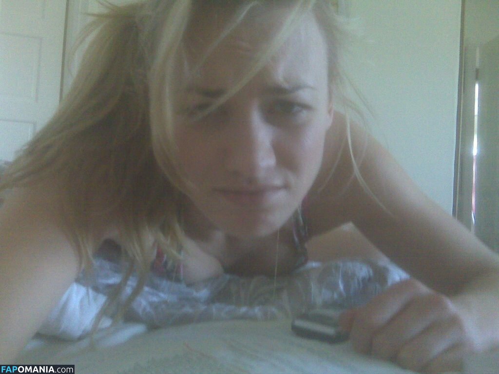 Yvonne Strahovski Nudo Foto trapelata #37
