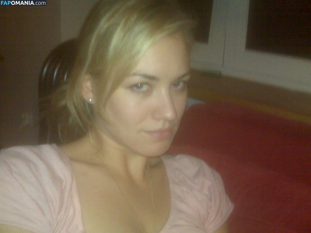 Yvonne Strahovski Nudo Foto trapelata #38