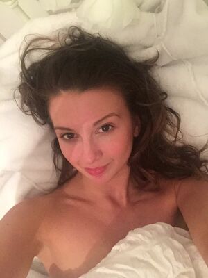 Zizi Strallen