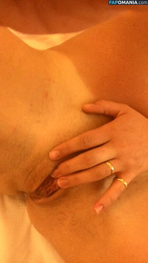 Zizi Strallen Nudo Foto trapelata #65