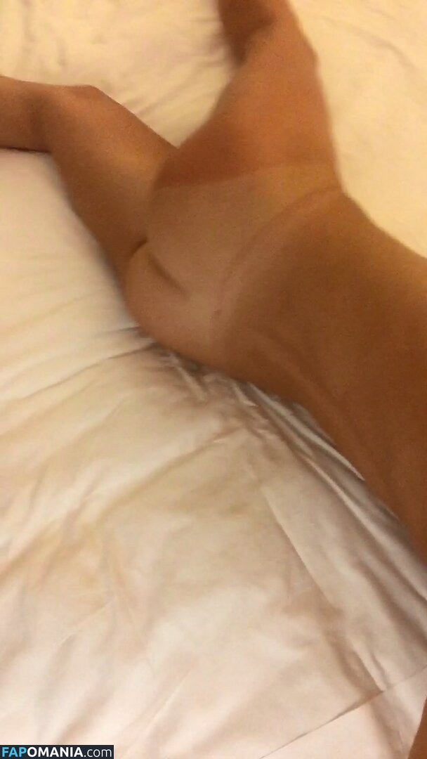 Zizi Strallen Nudo Foto trapelata #126