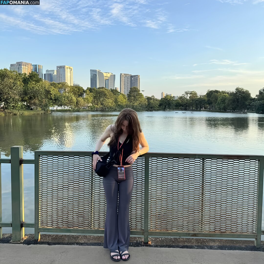 actuallyalisa / https: Nudo OnlyFans  Foto trapelata #1