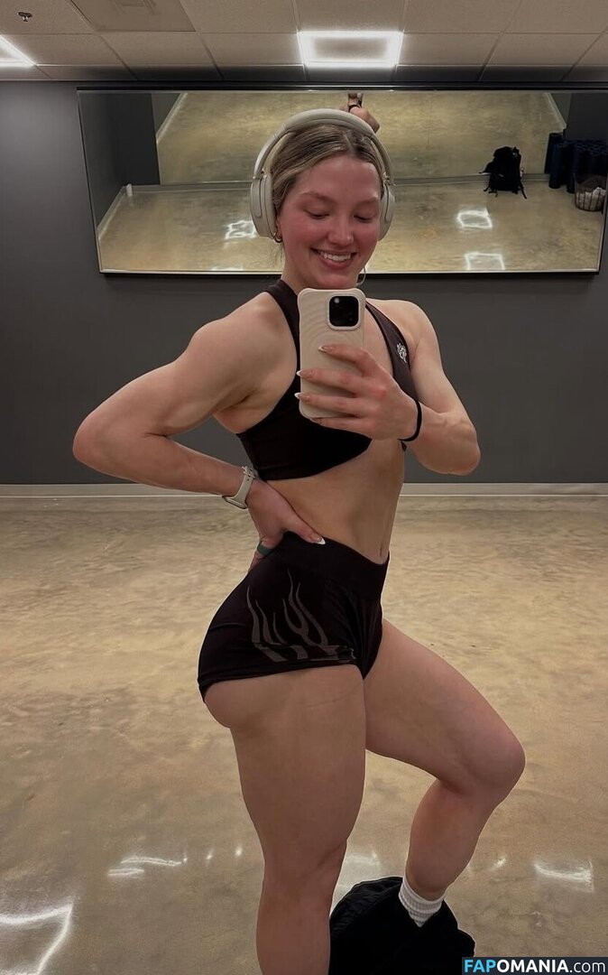 Addison Shields / addisonbrinley Nudo OnlyFans  Foto trapelata #3