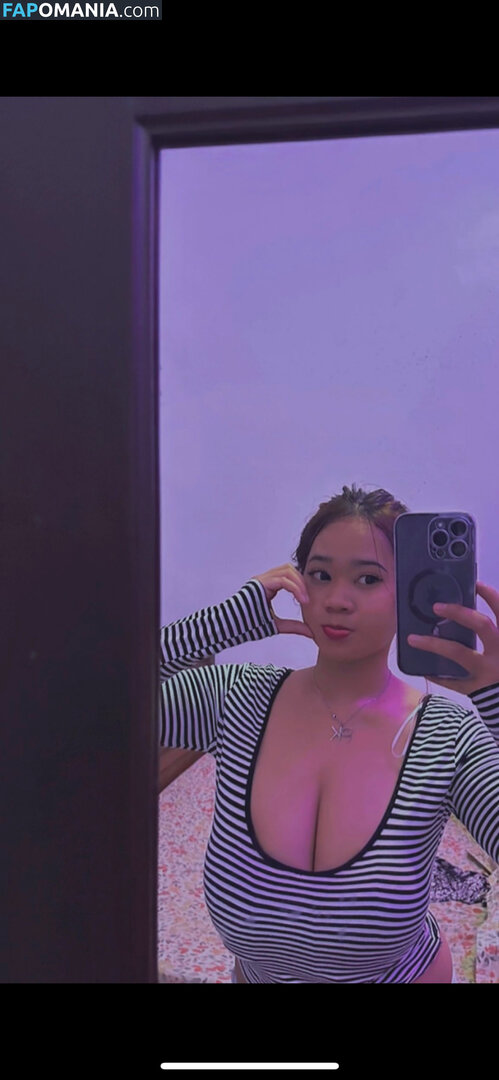 Ad1ndapk / adinda / https: Nudo OnlyFans  Foto trapelata #2