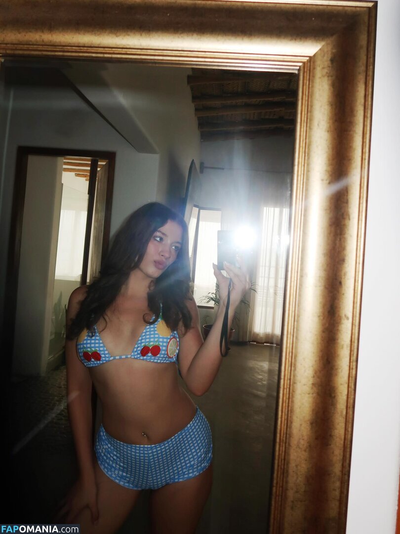 Adriana Campos-Salazar / acampossalazar / adriana_campossalazar / https: Nudo OnlyFans  Foto trapelata #5