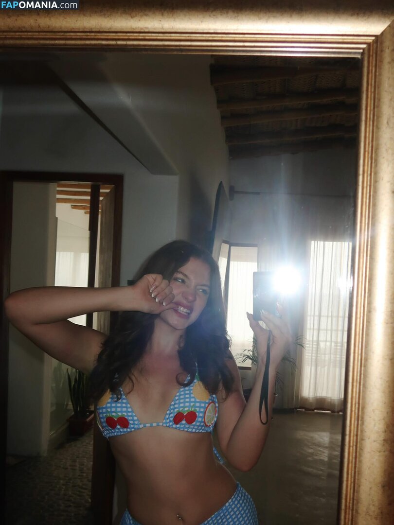 Adriana Campos-Salazar / acampossalazar / adriana_campossalazar / https: Nudo OnlyFans  Foto trapelata #8