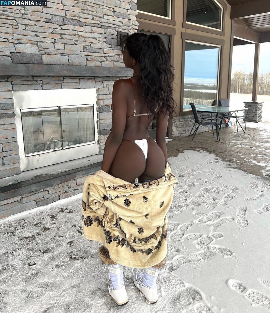 African Booty Meat / curvyandnatural Nudo OnlyFans  Foto trapelata #10