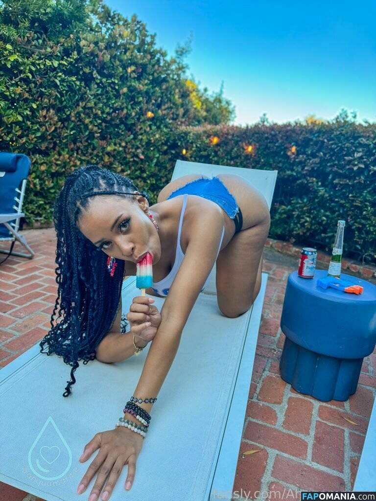 Ahquamarine / ahqua.marine / https: Nudo OnlyFans  Foto trapelata #257