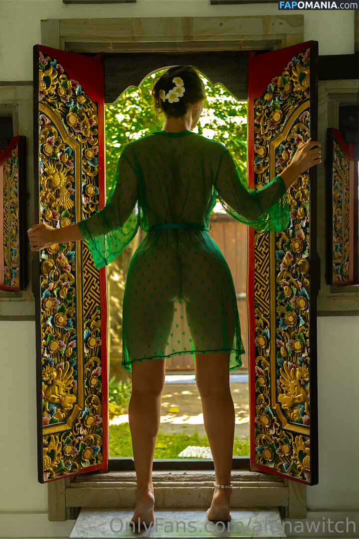 Alena Witch / _alena.witch_ / _alena_witch_ / alenawitch / alenka__loo Nudo OnlyFans  Foto trapelata #28