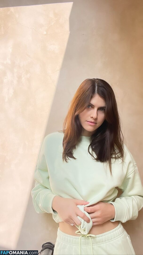 Alexandra Daddario / alexandradaddario Nudo OnlyFans  Foto trapelata #2064