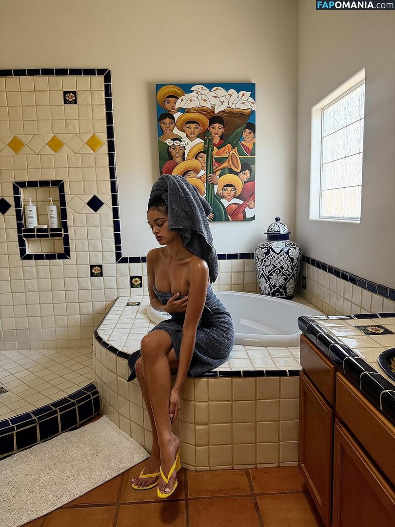 Alexis Carrington / Lexcarringtonn / carringtondurham / sexilexisexi Nudo OnlyFans  Foto trapelata #27