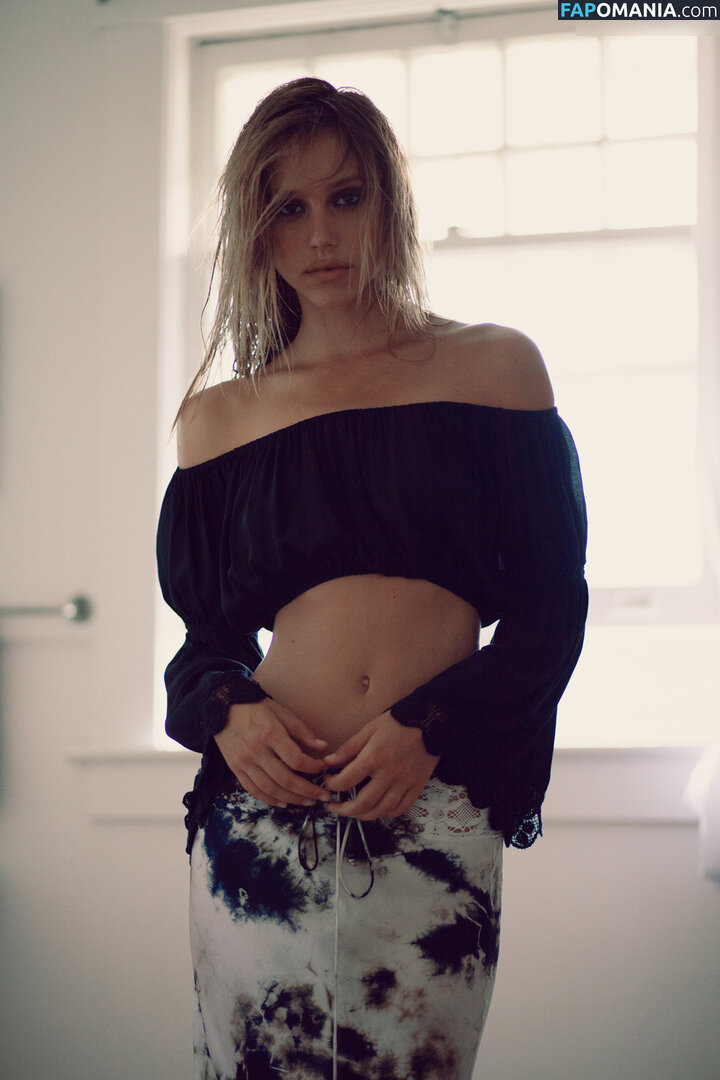 Alexis Ren / alexisren / alexisreng / alexxissren Nudo OnlyFans  Foto trapelata #929