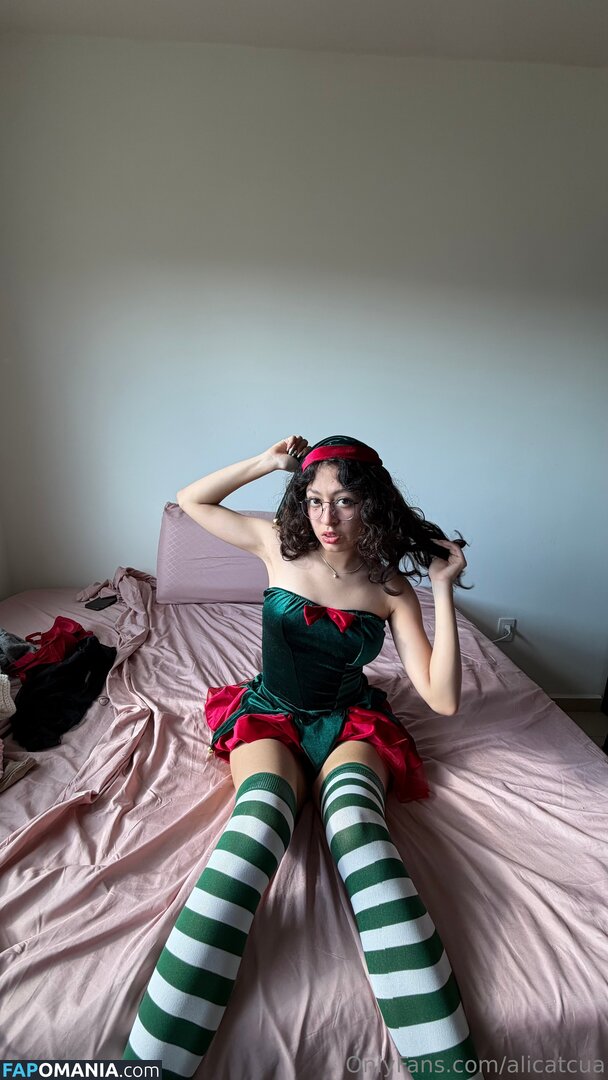 Alicatcua / Alicatcua_ Nudo OnlyFans  Foto trapelata #10