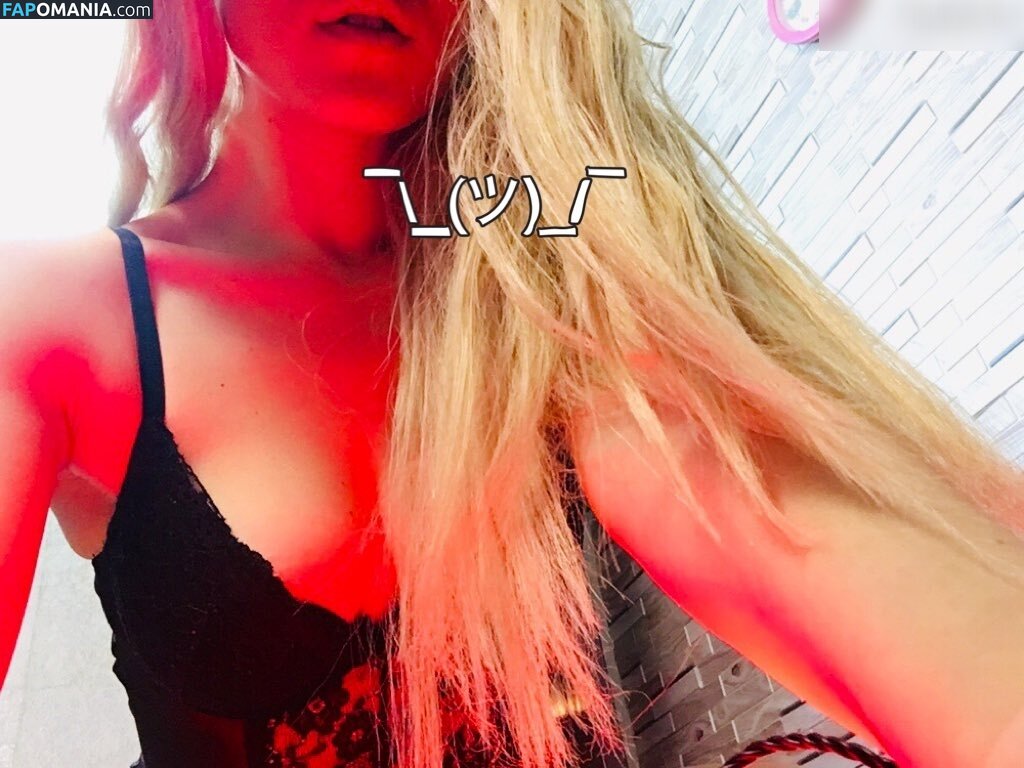 alice_kosmos / alicekosmos / alicekosmos_official Nudo OnlyFans  Foto trapelata #17