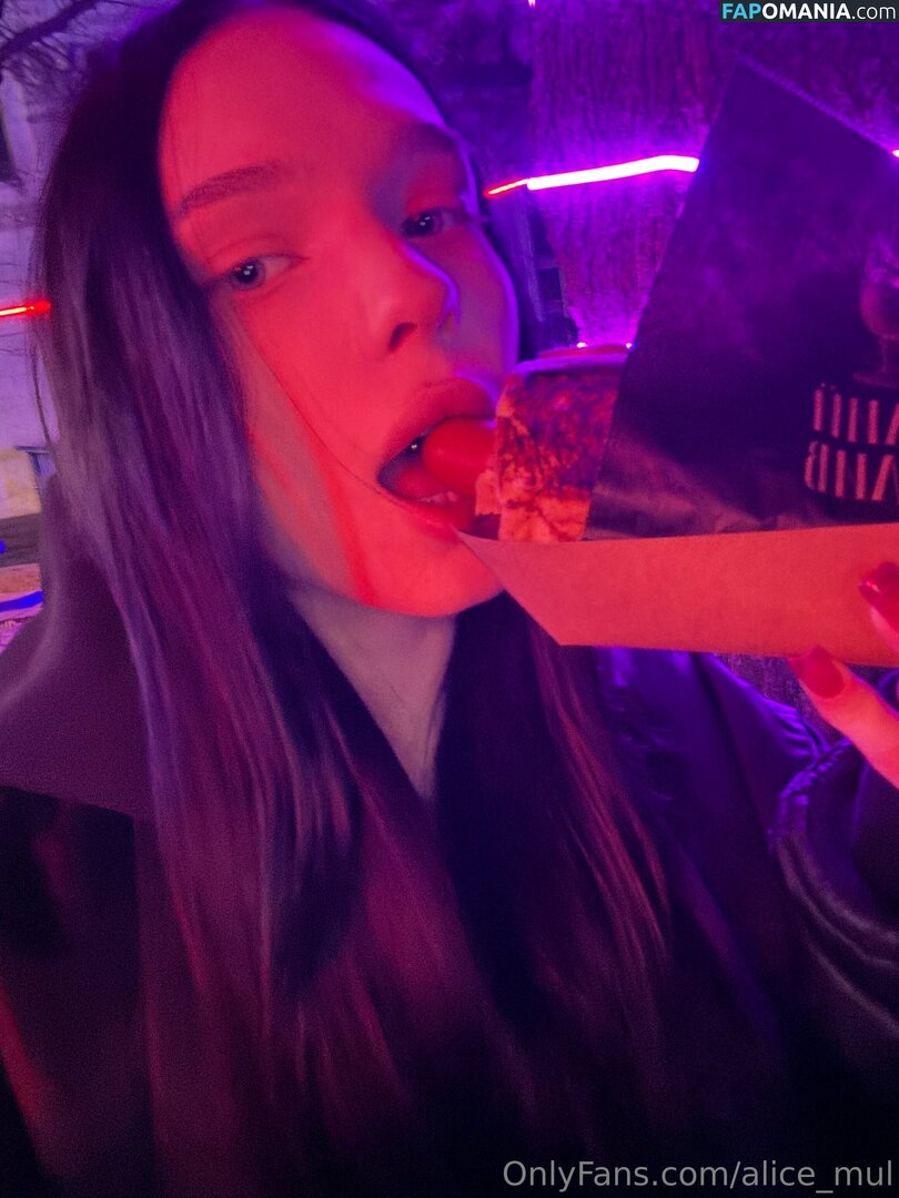 alice_mul / l_amulette Nudo OnlyFans  Foto trapelata #27