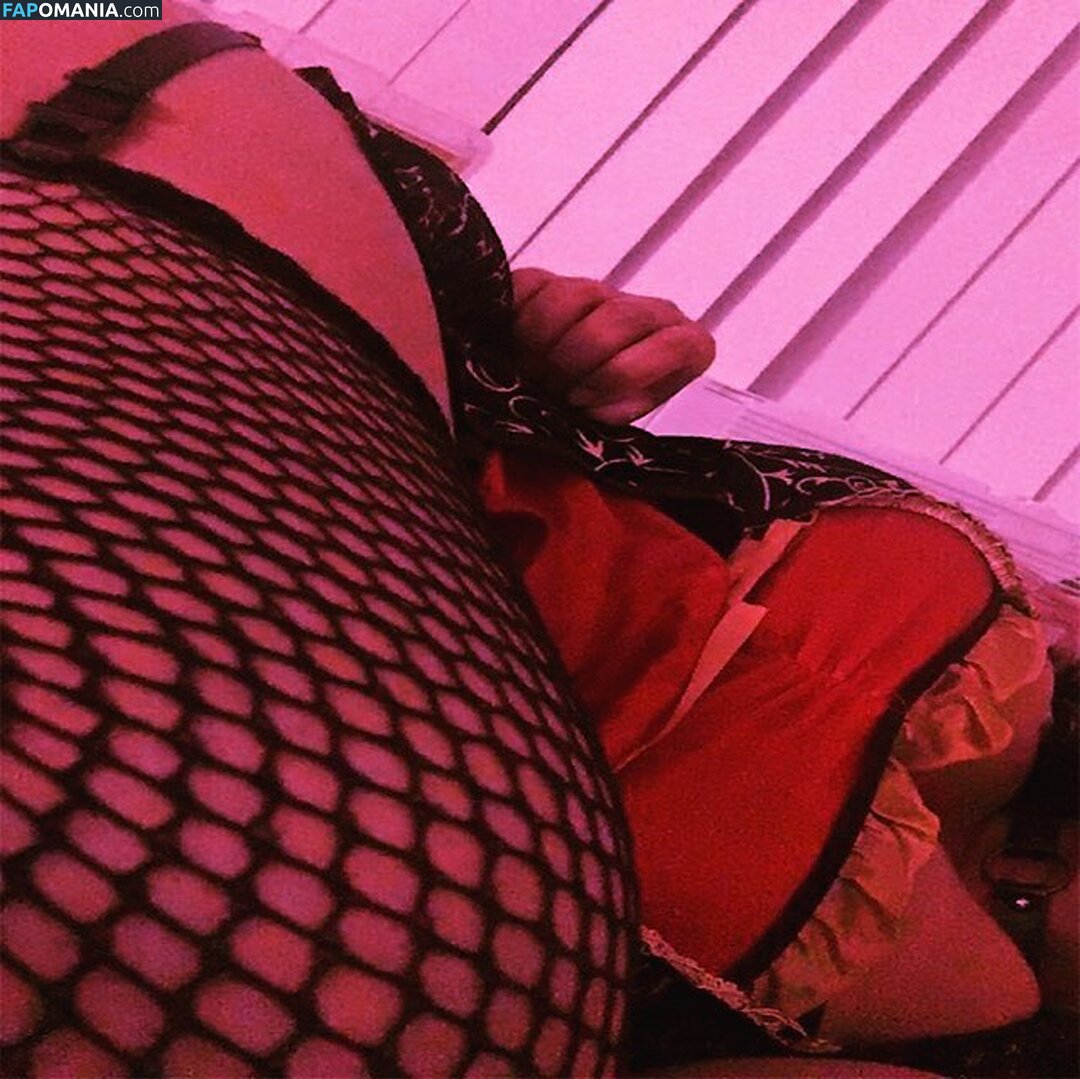 Aliciaxlife / aliciaxdeath / aliciaxlifeVT / https: Nudo OnlyFans  Foto trapelata #1