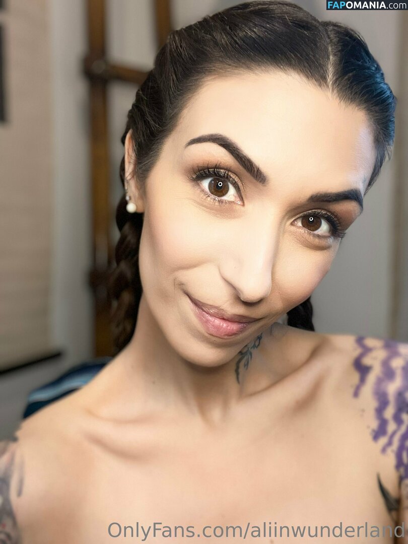 aliinwondrland / aliinwunderland Nudo OnlyFans  Foto trapelata #10