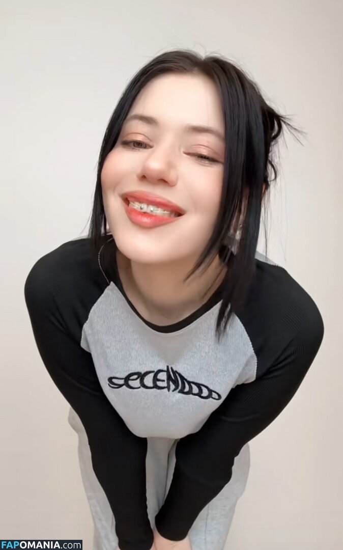 Alina Becker / AlinaBecker / Social Media / abecker_cos / alina_becker / japp_leack Nudo OnlyFans  Foto trapelata #105