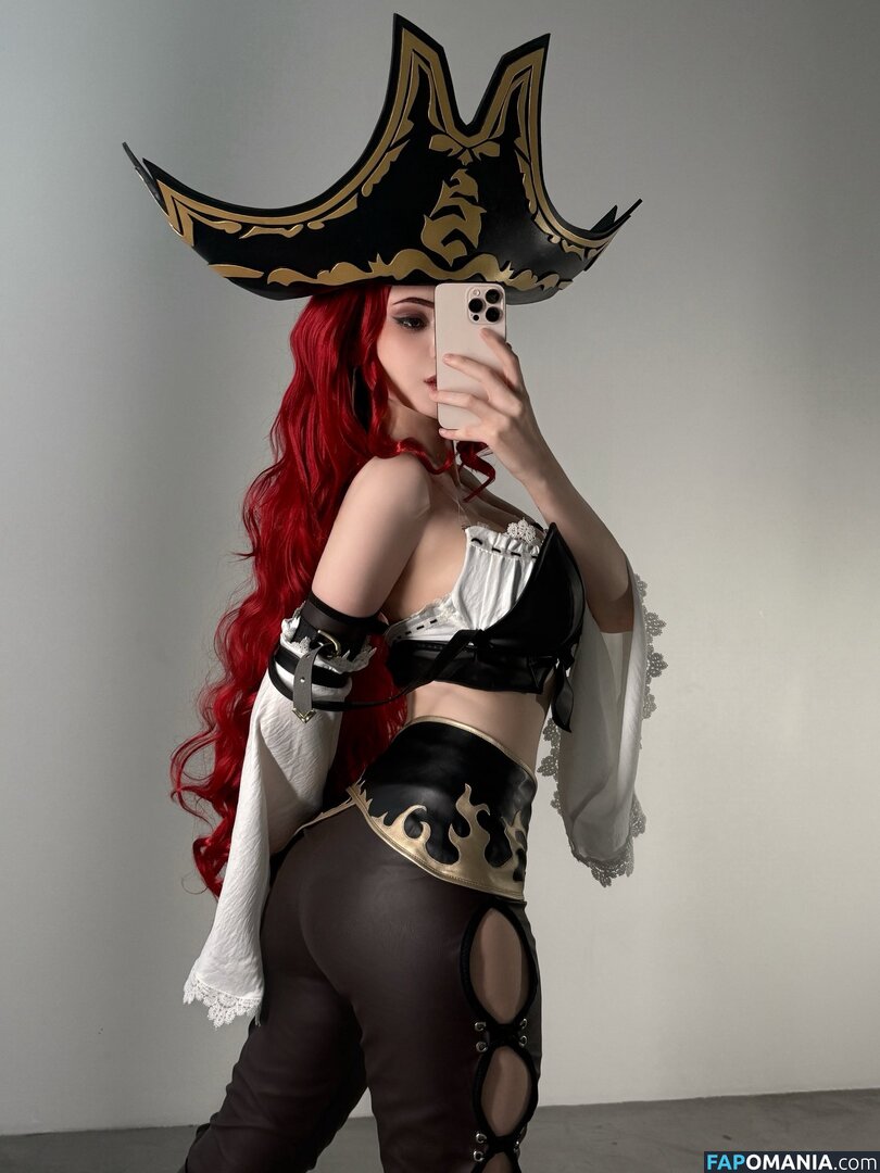 Alina Becker / AlinaBecker / Social Media / abecker_cos / alina_becker / japp_leack Nudo OnlyFans  Foto trapelata #175