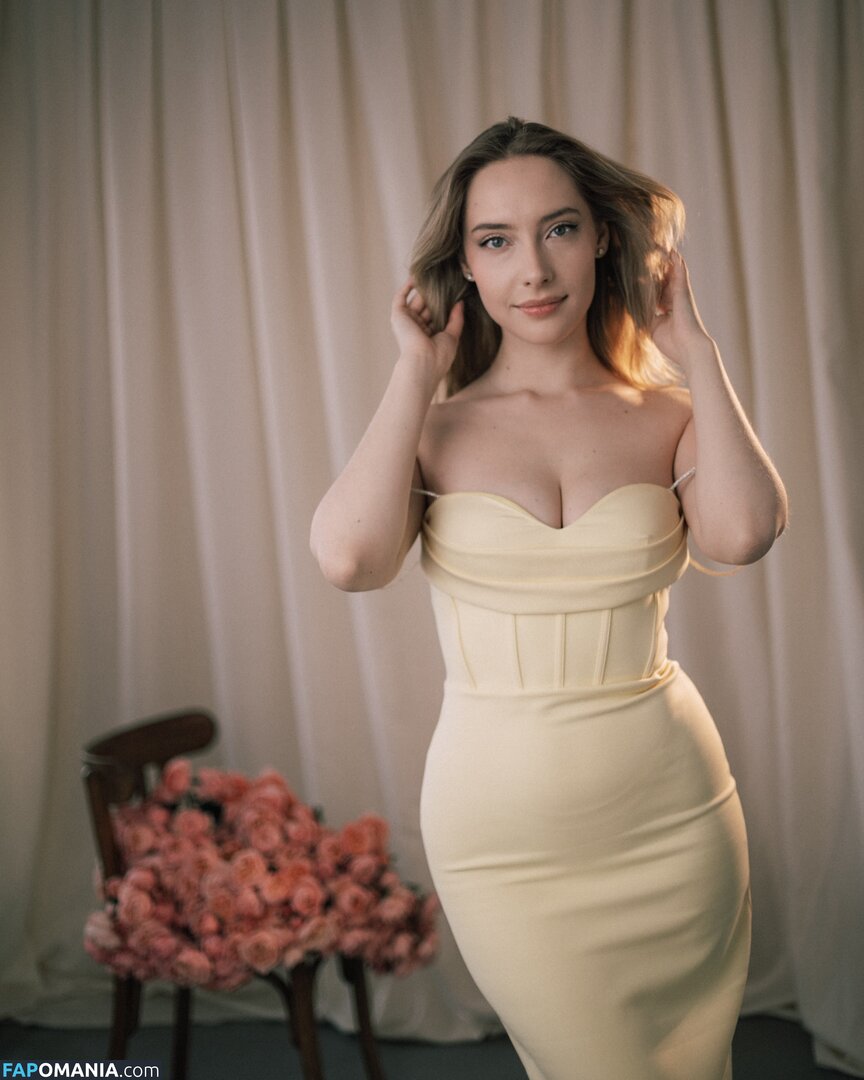 Alissa Strekozova / alissaofficial_ Nudo OnlyFans  Foto trapelata #7