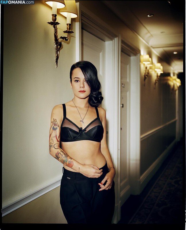 Alizee / alizeeofficiel / alizeesanzeth Nudo OnlyFans  Foto trapelata #18