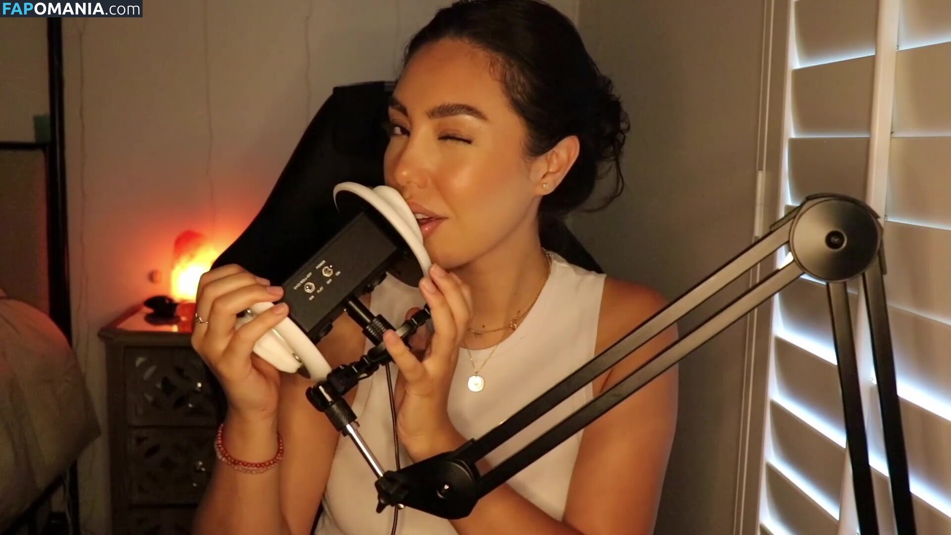 All Bella / AllBellaASMR Nudo OnlyFans  Foto trapelata #2