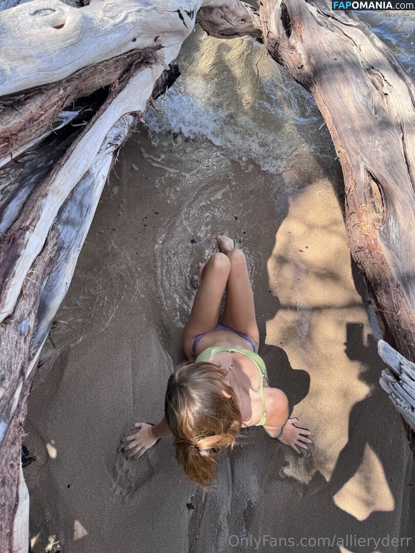 allieryderr / laikenbrown Nudo OnlyFans  Foto trapelata #7