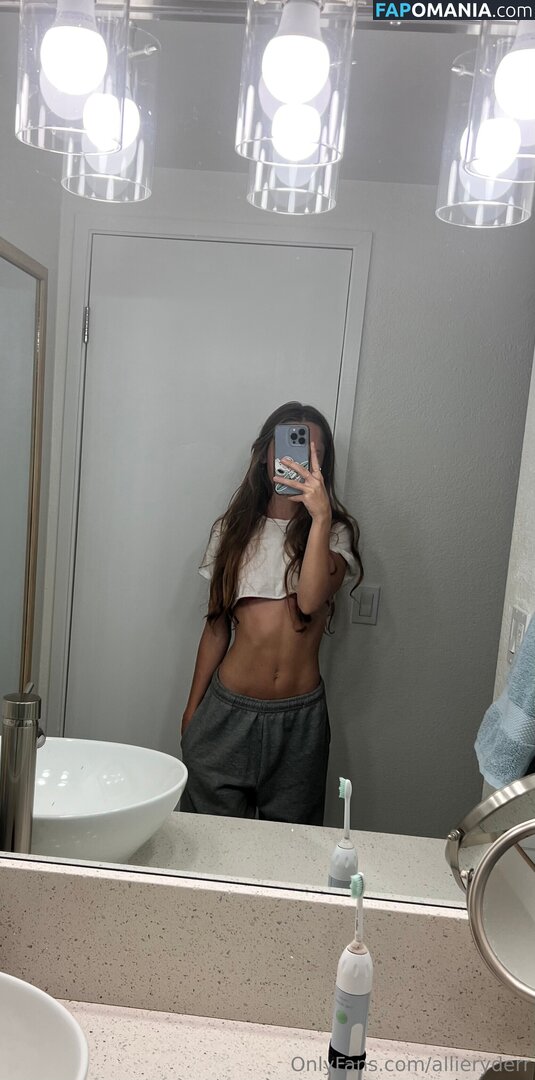 allieryderr / laikenbrown Nudo OnlyFans  Foto trapelata #8