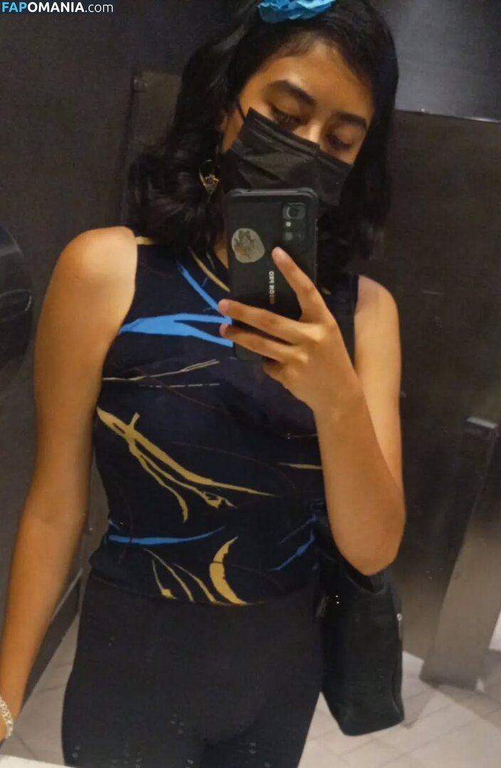 Allisauria / https: Nudo OnlyFans  Foto trapelata #14