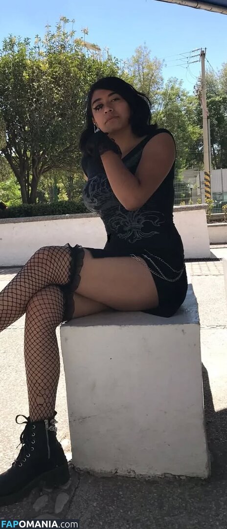 Allisauria / https: Nudo OnlyFans  Foto trapelata #16