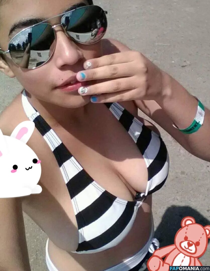 Allisauria / https: Nudo OnlyFans  Foto trapelata #19